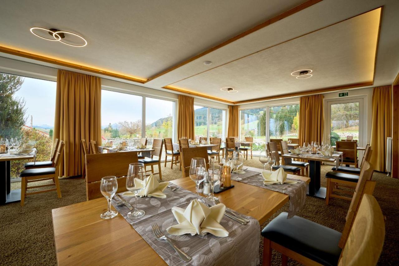 Hotel Nesselwanger Hof Экстерьер фото
