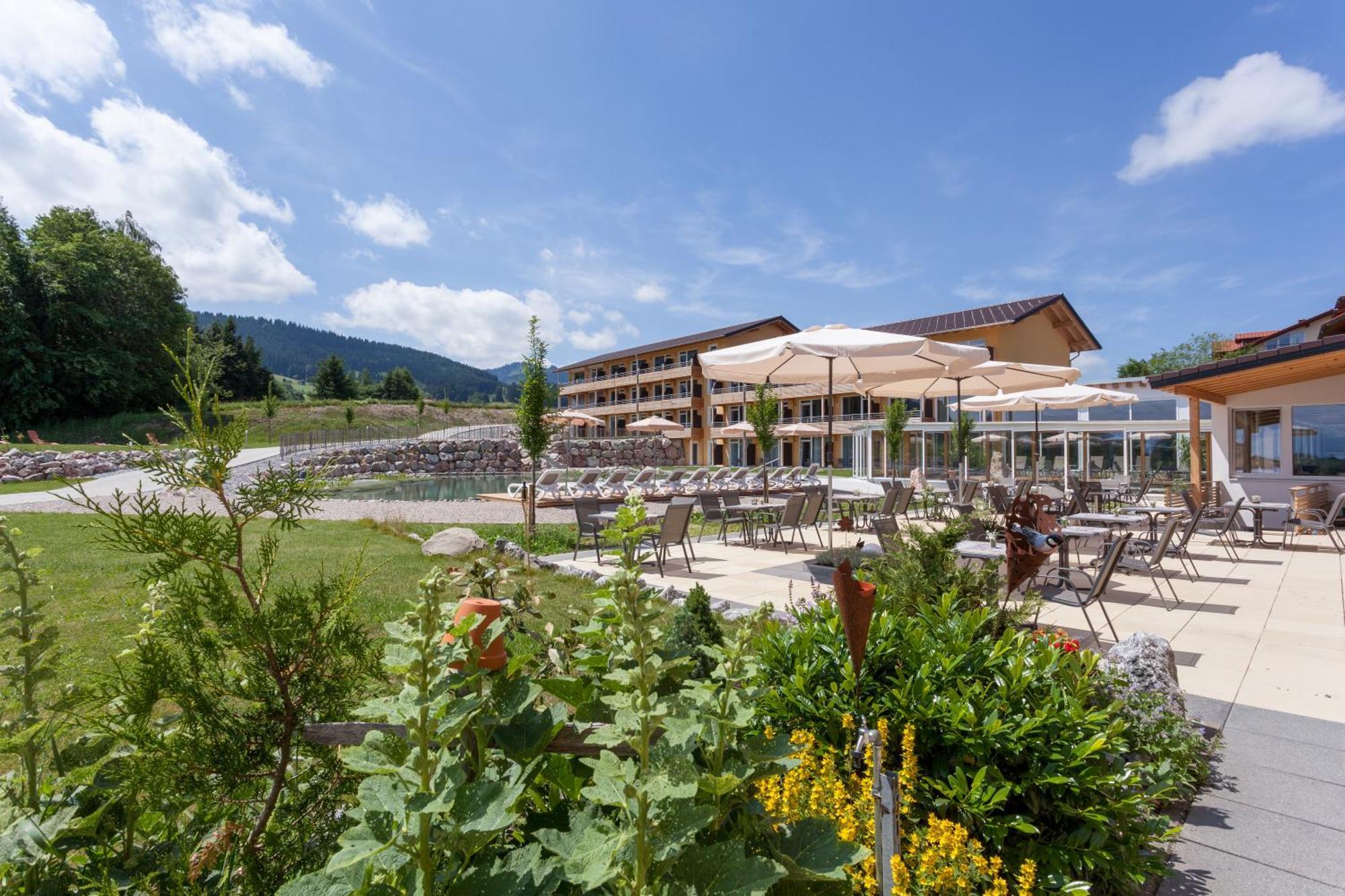 Hotel Nesselwanger Hof Экстерьер фото
