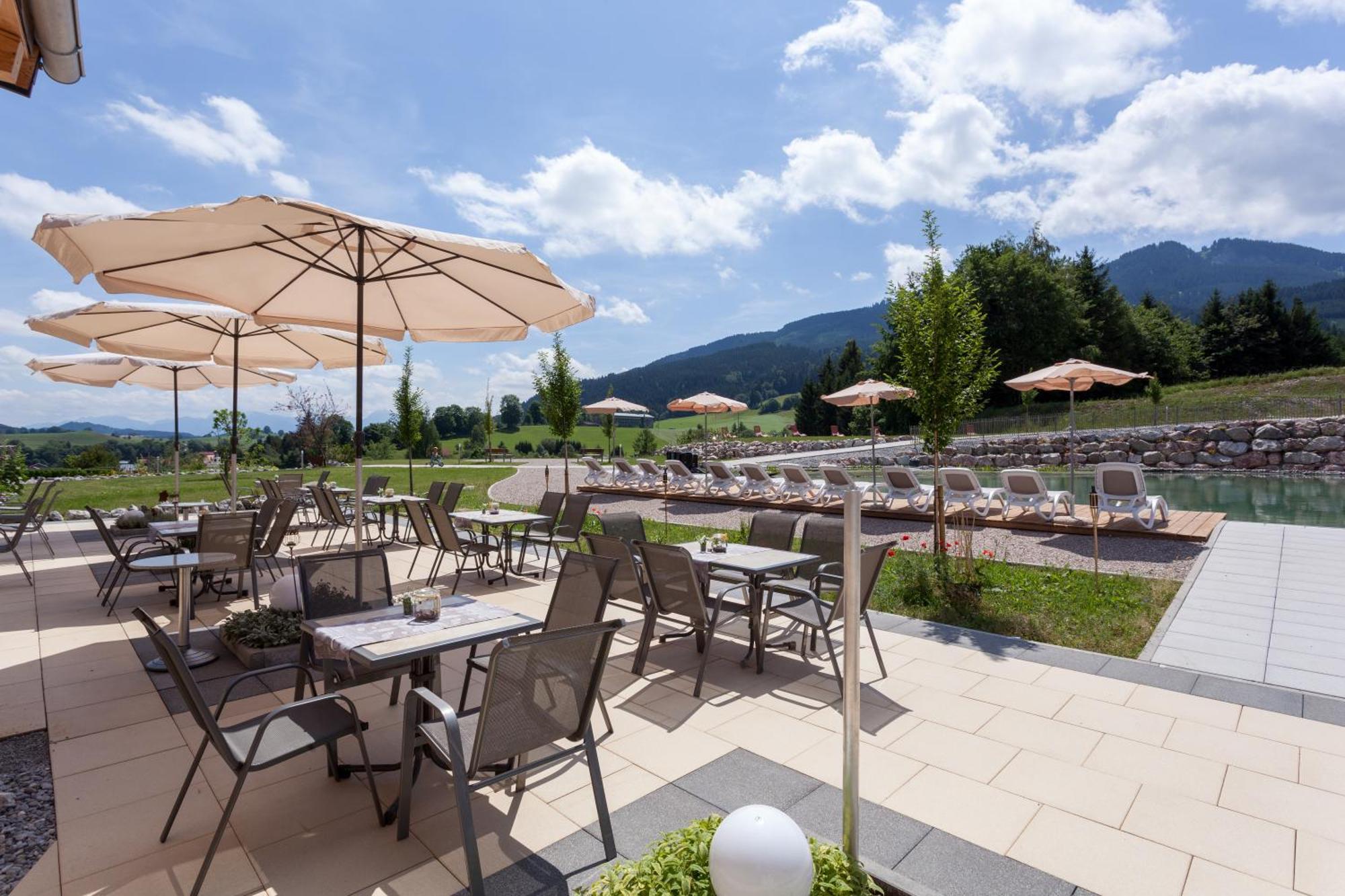 Hotel Nesselwanger Hof Экстерьер фото