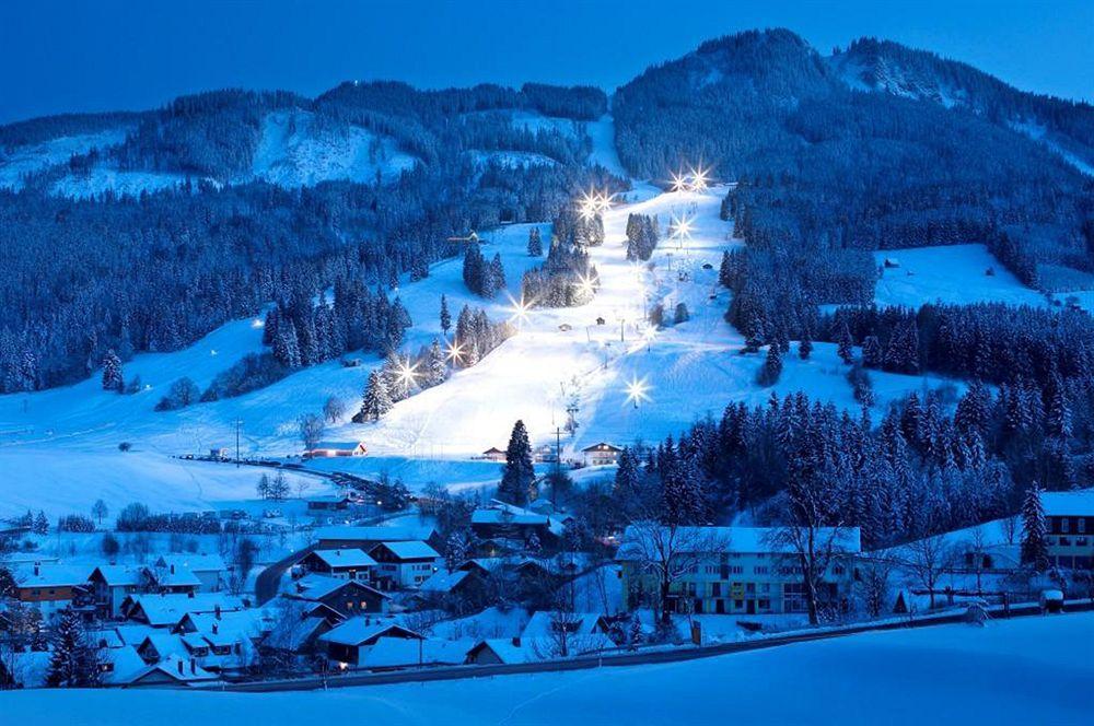 Hotel Nesselwanger Hof Экстерьер фото