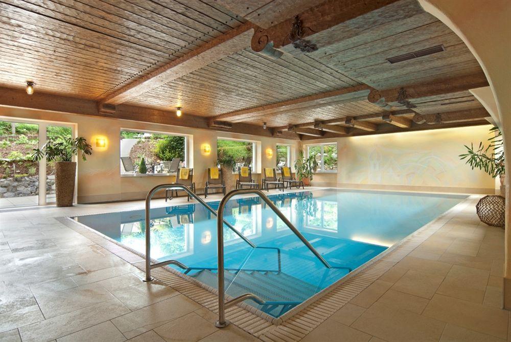 Hotel Nesselwanger Hof Экстерьер фото