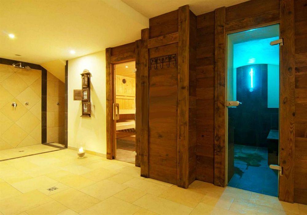 Hotel Nesselwanger Hof Экстерьер фото