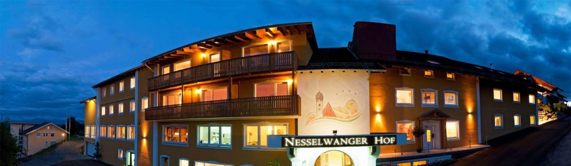 Hotel Nesselwanger Hof Экстерьер фото